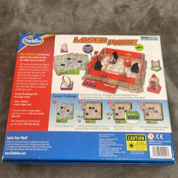 2014 ThinkFun Laser Maze Jr Science Logic Maze Game STEM B - Picture 6 of 6